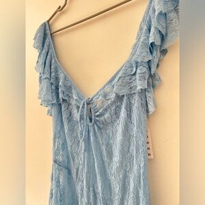 Kimchi Blue Chiara Sheer Lace Midi Dress